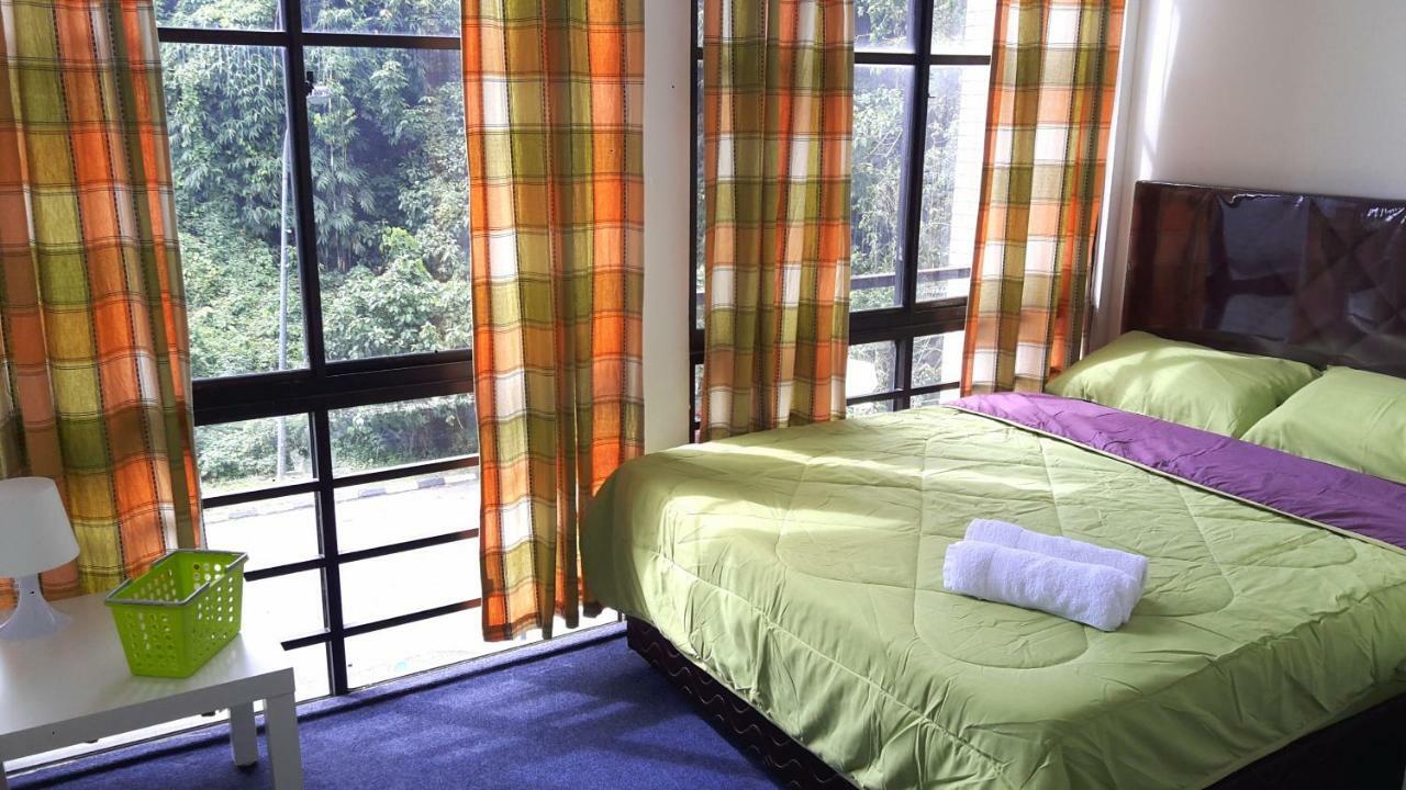 Ez Lodgings Kampong Gadong المظهر الخارجي الصورة